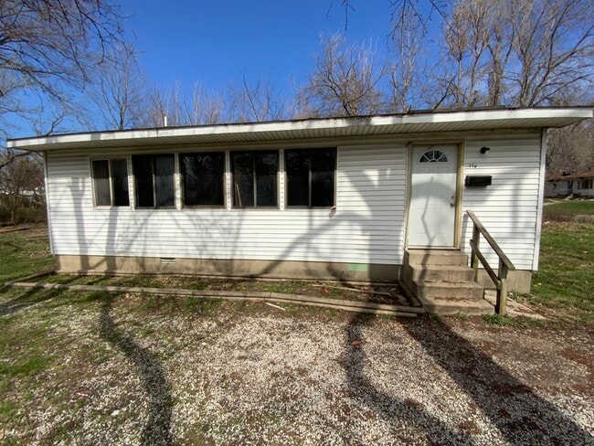 Primary Photo - 110 State St