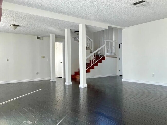 Building Photo - 1226 Azalea Ct