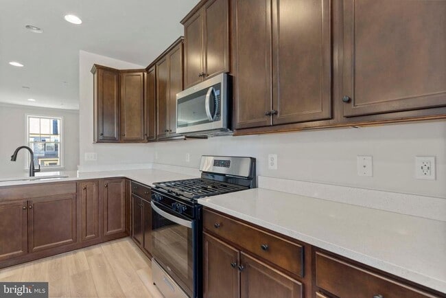Building Photo - 1727 Evansberry Dr