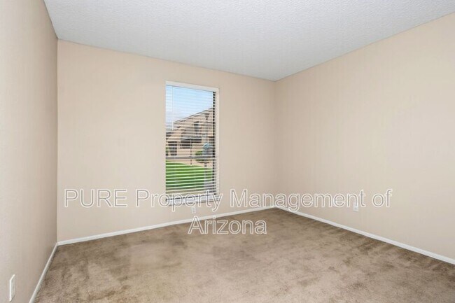 Building Photo - 1224 E Evergreen St