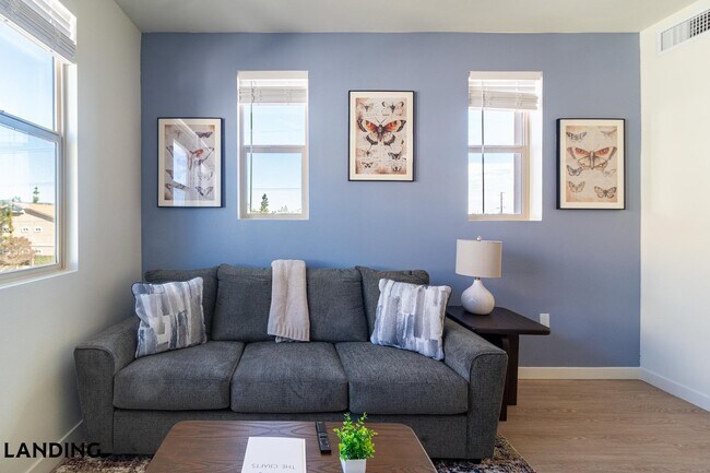 Building Photo - 41545 Ivy St