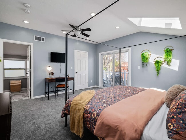 Building Photo - 6110 Lawn Ave