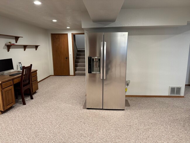 Building Photo - 8001 E Gunning Dr