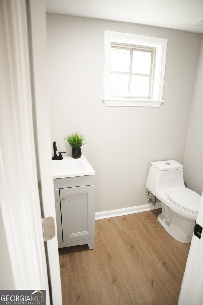 Building Photo - 3561 Misty Valley Rd