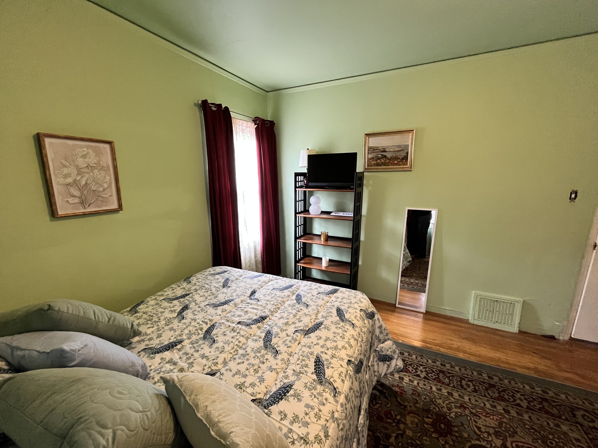 Bedroom 3 - 3000 Morcom Ave