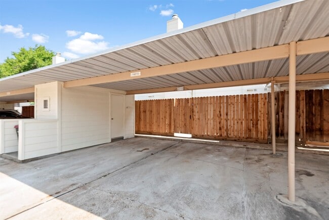 Building Photo - 14215 Lost Meadow Ln