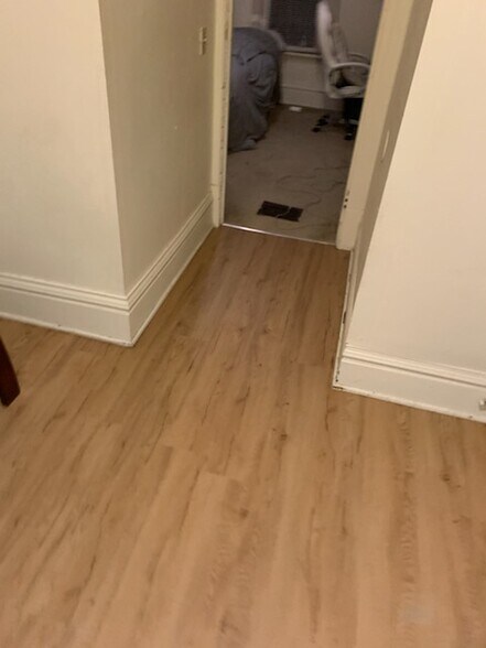 Building Photo - 1224 Vilas Ave