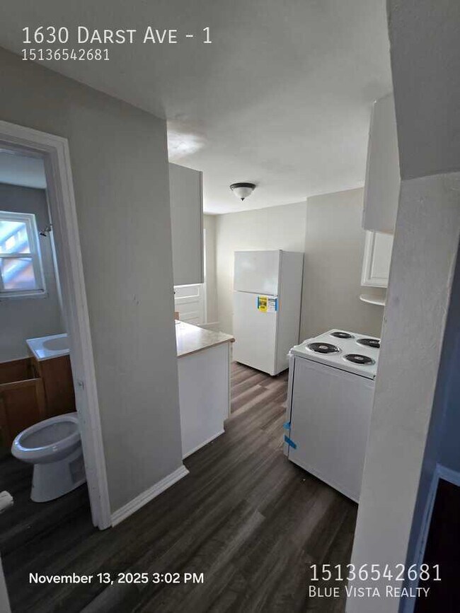 Building Photo - 1630 Darst Ave