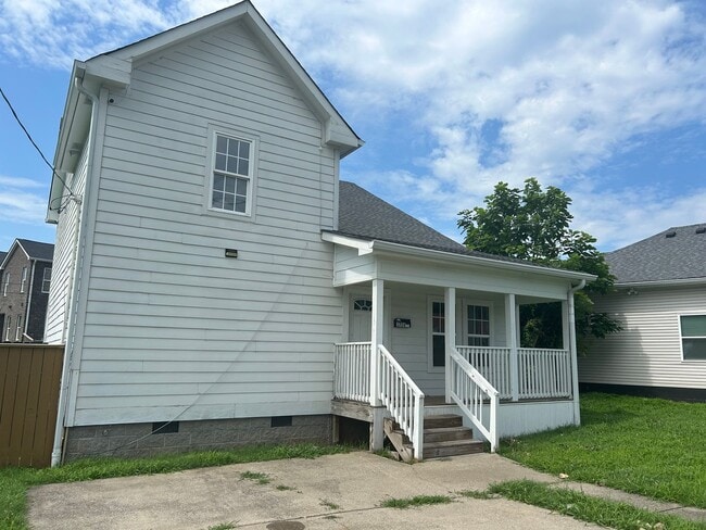 Primary Photo - 1726 Underwood St