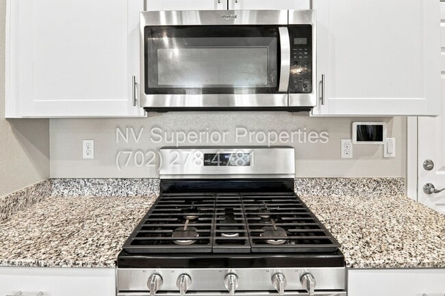 Building Photo - 7204 Sunray Point St