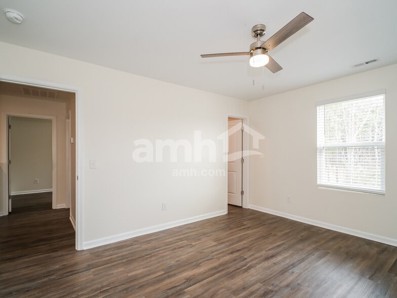 Building Photo - 1010 Jt Westfield Dr