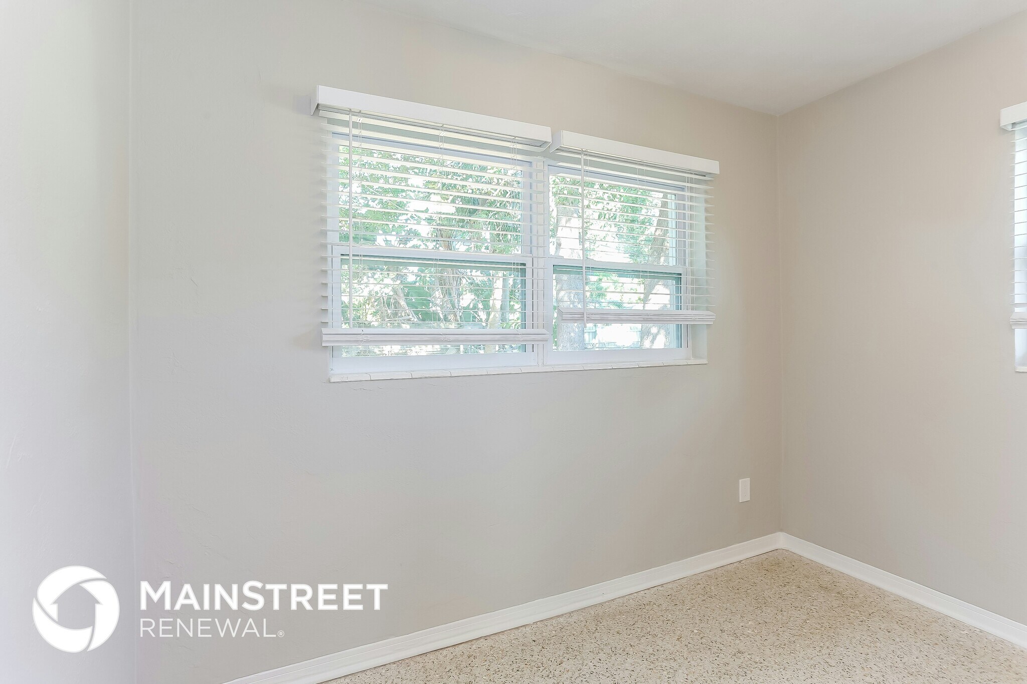 Building Photo - 7941 23rd Ave N