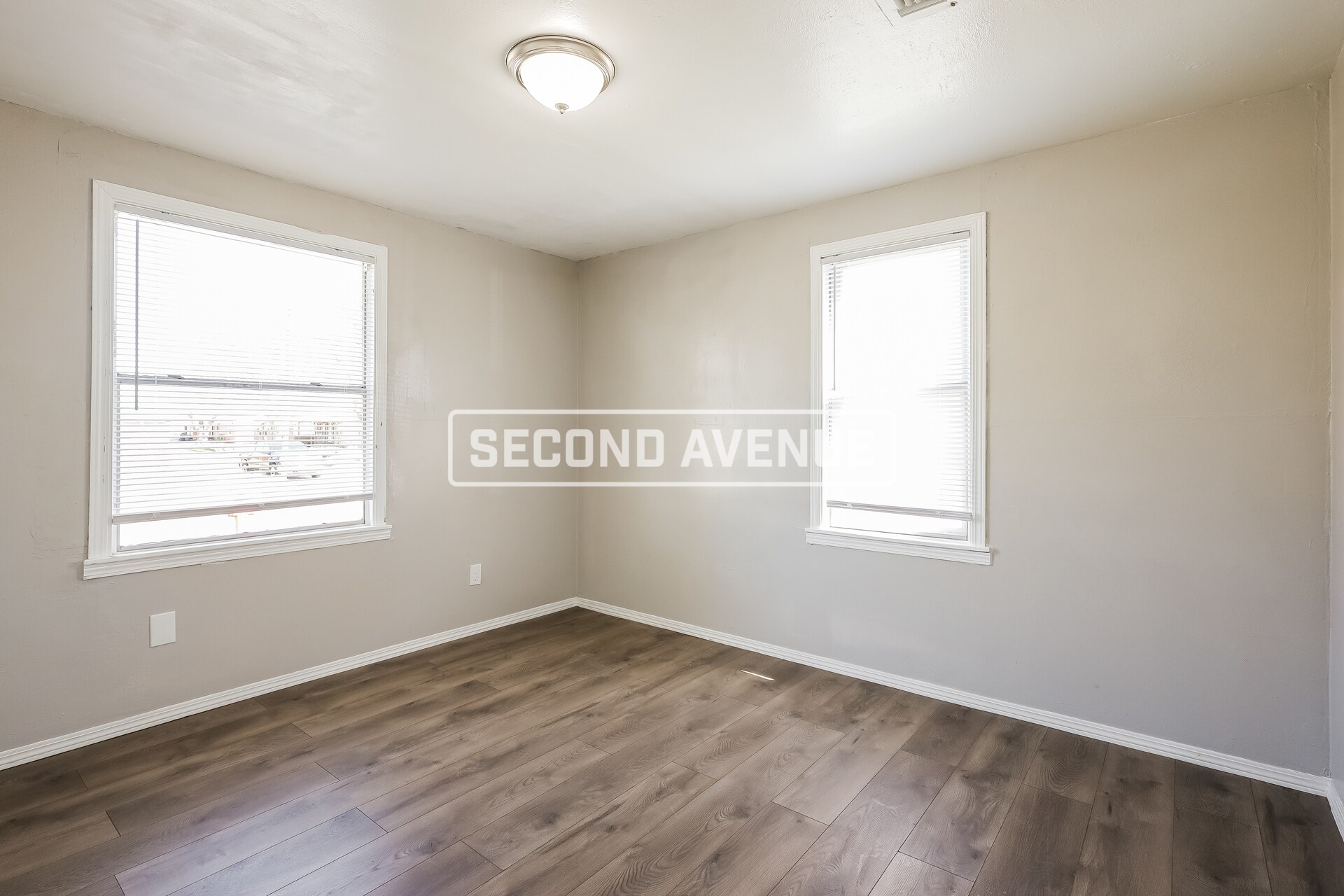 Building Photo - 3100 SW 45th St