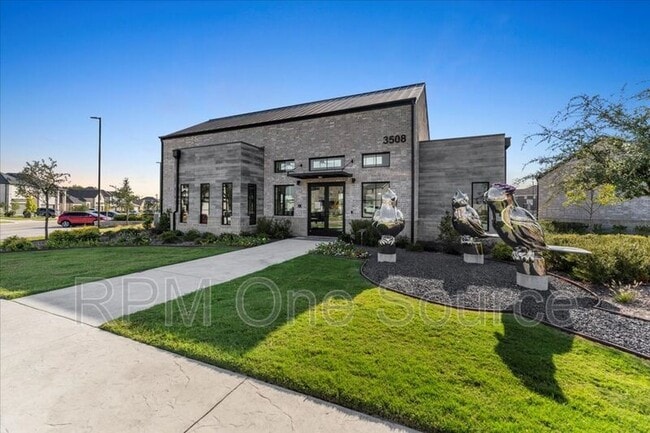 Building Photo - 3709 Palo Pinto Dr