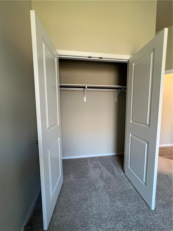 Building Photo - 208 Rollingwood Dr