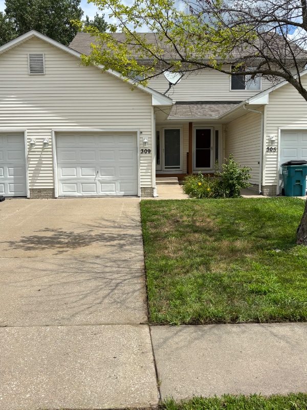 Building Photo - 309 N Cherokee Dr