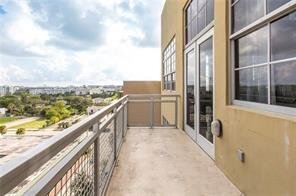 Building Photo - 444 NW 1st Ave