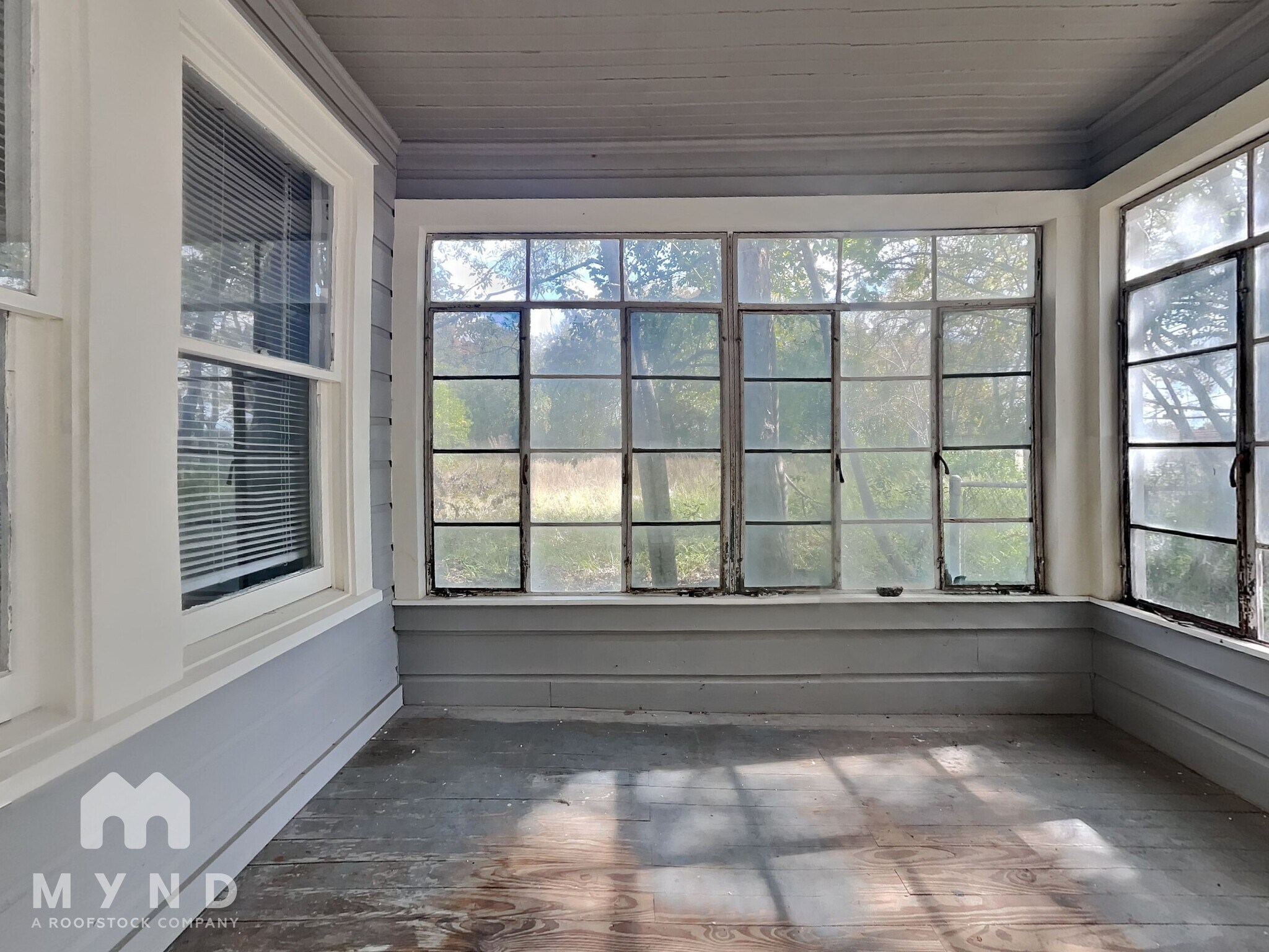 Building Photo - 4101 W Pear St