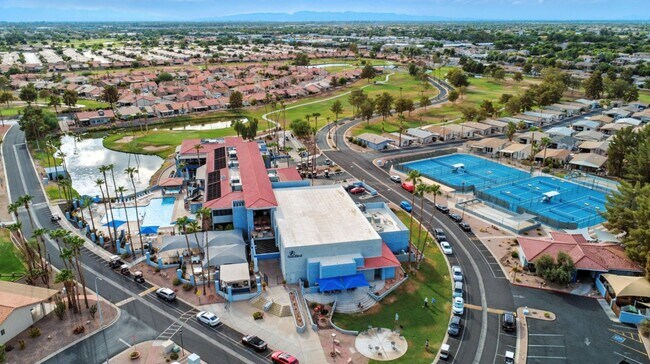 Building Photo - Resort-Style Living in Sunbird Golf Resort...