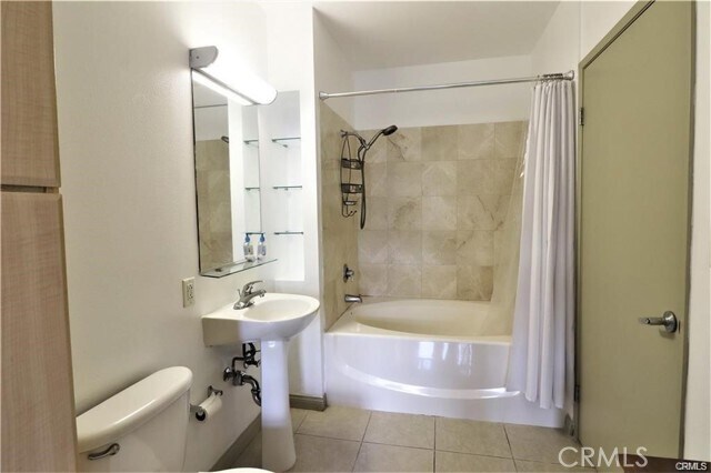 Building Photo - 488 E Ocean Blvd