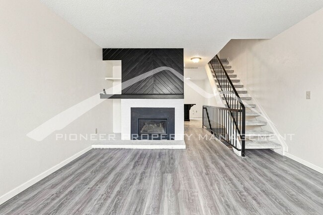 Building Photo - 17681 E Loyola Dr