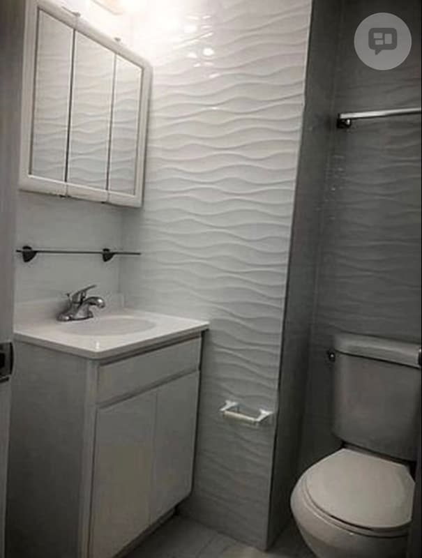 Building Photo - 93-38 43rd Ave