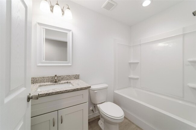 Building Photo - 691 NE 130th Ct