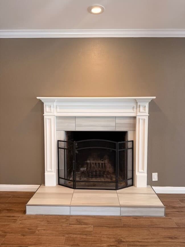 Building Photo - FULLERTON Single-Story POOL Home 4bed/2bath