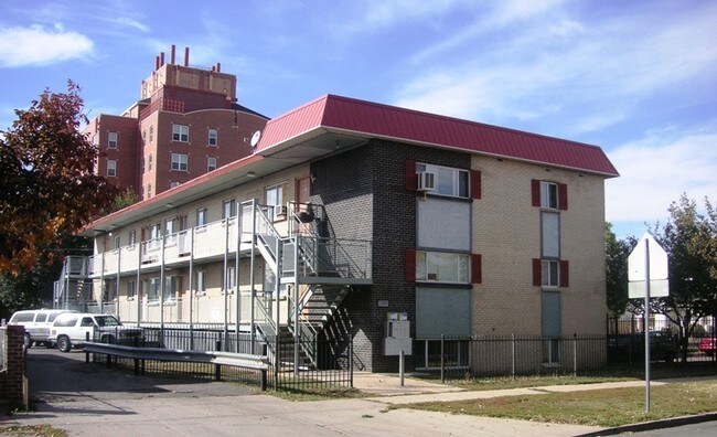 Building Photo - New Lafayette Apartments