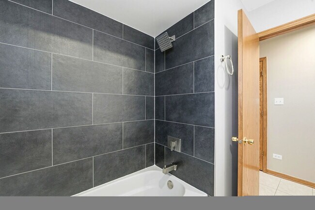 Building Photo - 4311 Grace St