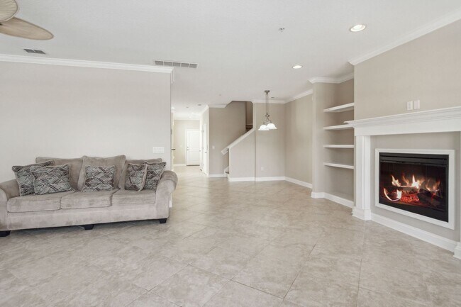 Building Photo - Cape Sound Condo