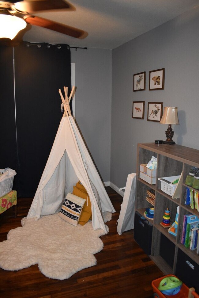 Building Photo - FULLY Renovated home in Historic Temple Neighborhood!