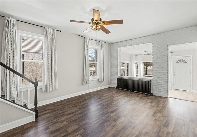 Building Photo - 515 Harrison Ave