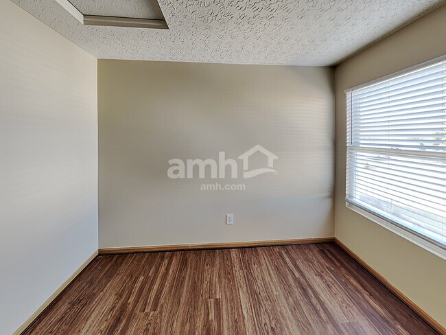 Building Photo - 7754 Jefferson Run