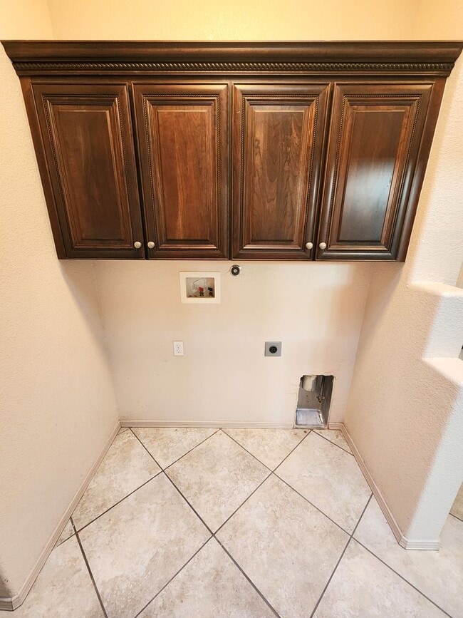 Building Photo - 3635 Arroyo Verde St