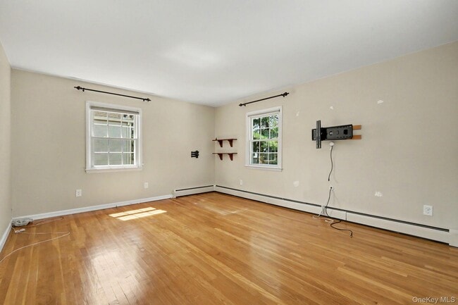 Building Photo - 167 Gaylor Rd
