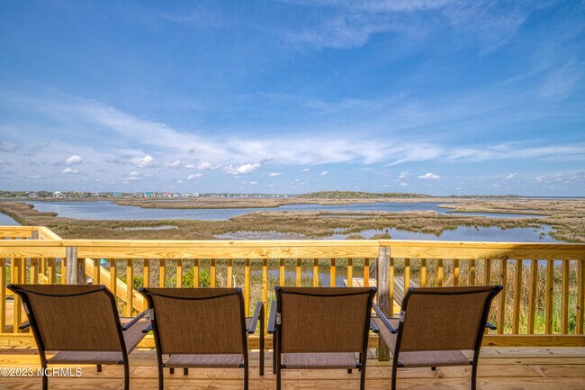 Building Photo - 1881 New River Inlet Rd