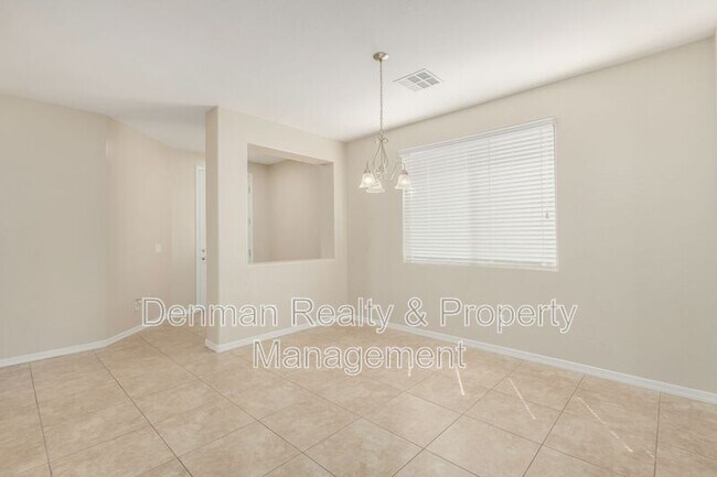 Building Photo - 1154 W Stephanie Ln