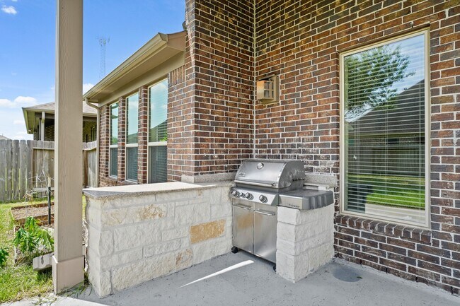 Building Photo - 19119 Arcadia Cove Ct