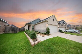 Building Photo - 31206 Whitfield Ct