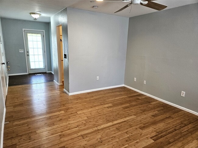 Building Photo - 1518 2nd St