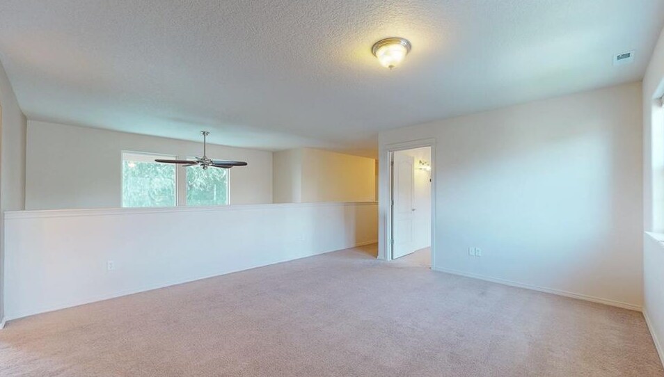 Building Photo - 301 S Quay St