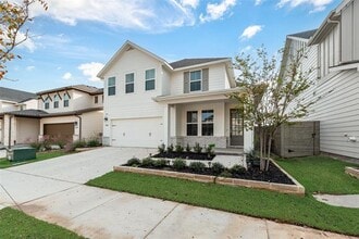 Building Photo - 733 Peaceful Ln