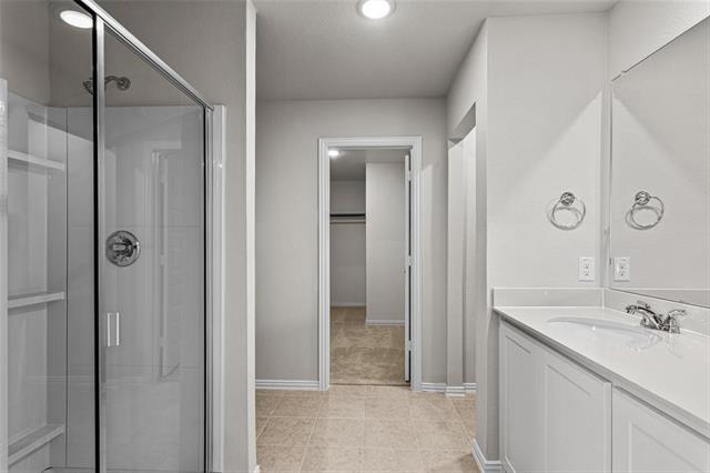 Building Photo - 548 Hickory Rdg Dr