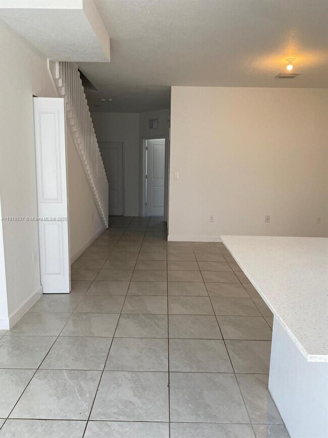 Building Photo - 12914 SW 232nd Ln