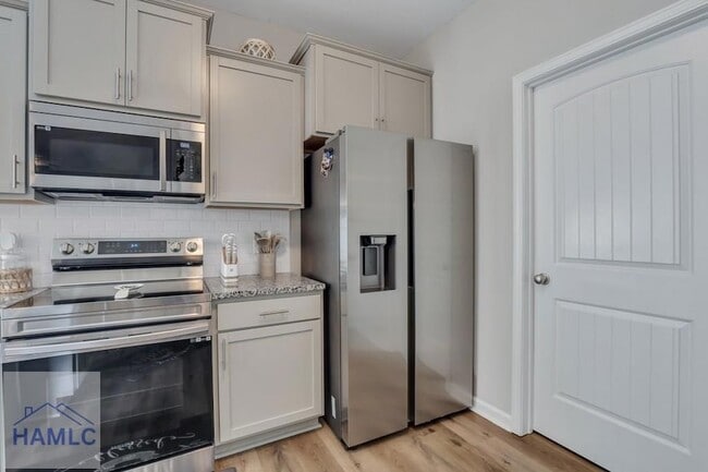 Building Photo - 181 Sunflower Cir NE