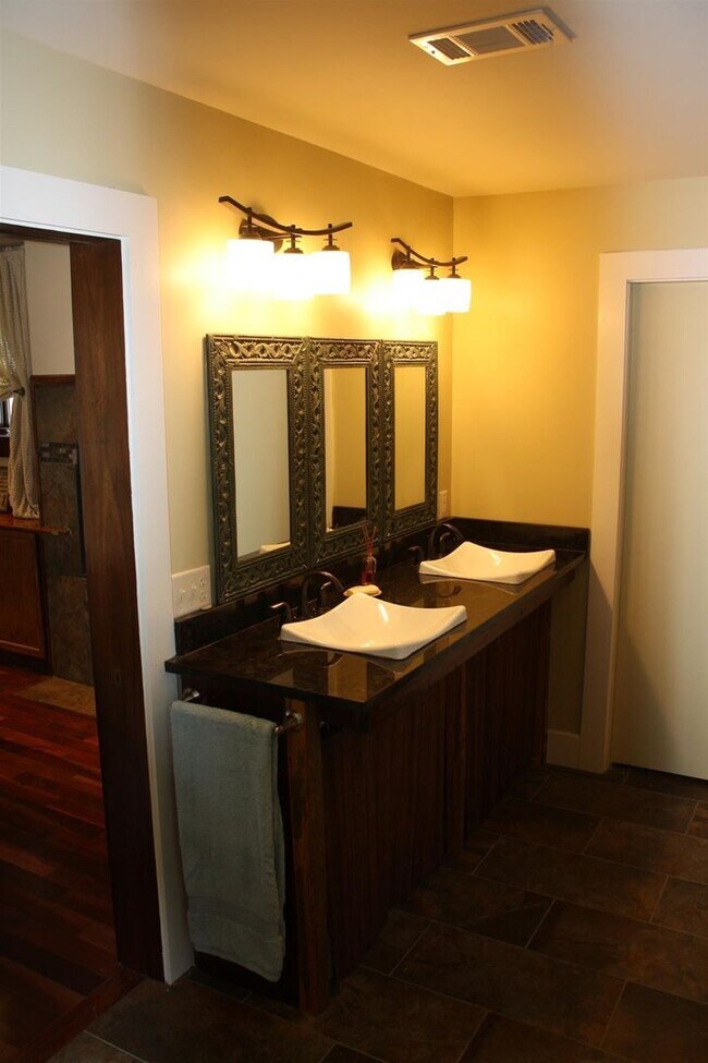 Building Photo - Historic Character Meets Modern Comfort