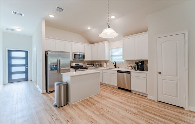Building Photo - 8439 Red Shiner Wy