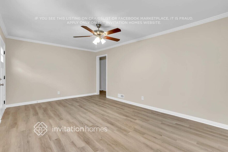 Building Photo - 2527 Judson Ave