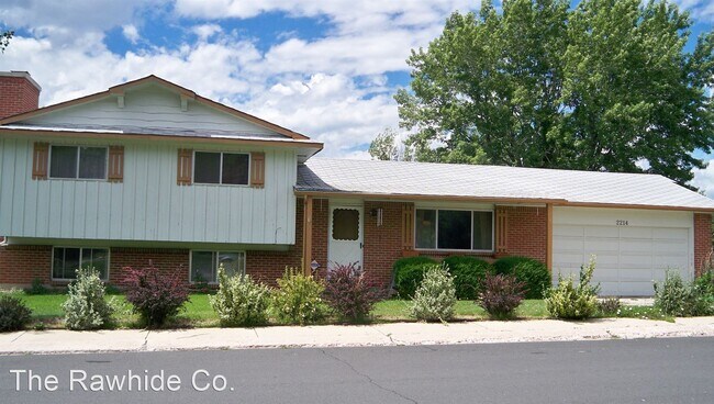 4 br, 3 bath House - 2214 Greenwich Circle W - 4 br, 3 bath House - 2214  Greenwich Circle W